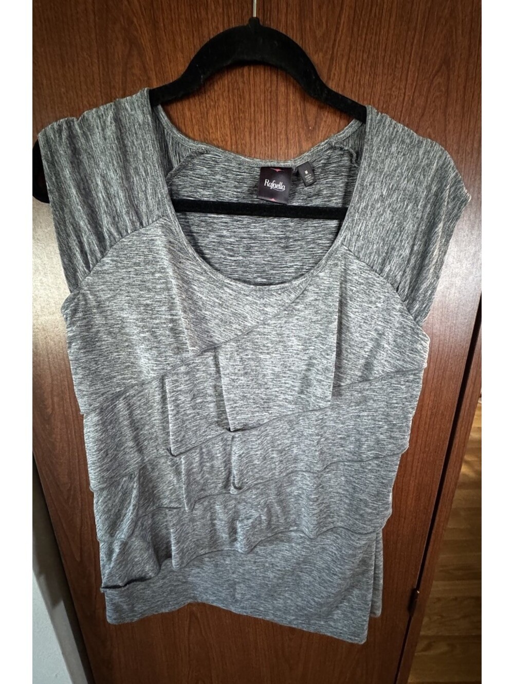 Rafaella Womens M Gray Heather Ruffle Front Stretch Knit Short Sleeve Top